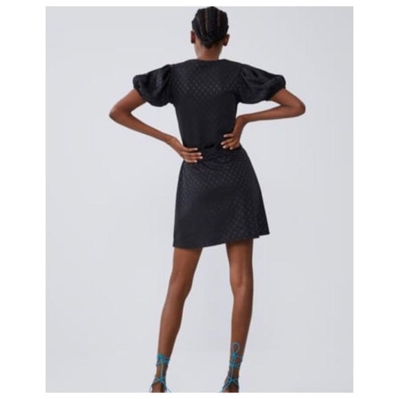 Zara - Puff Sleeve Polka Dot Dress - Picture 3 of 9